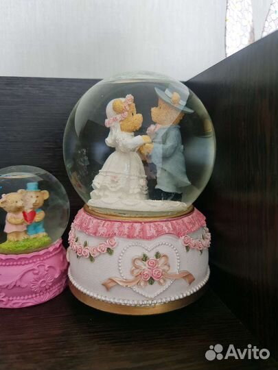 Подарочные шары с водой (за все)