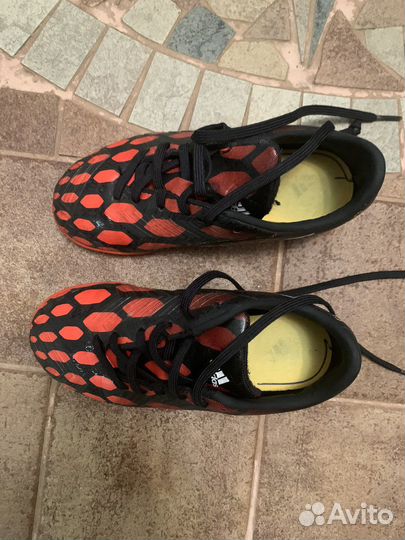Бутсы adidas, в носке мало
