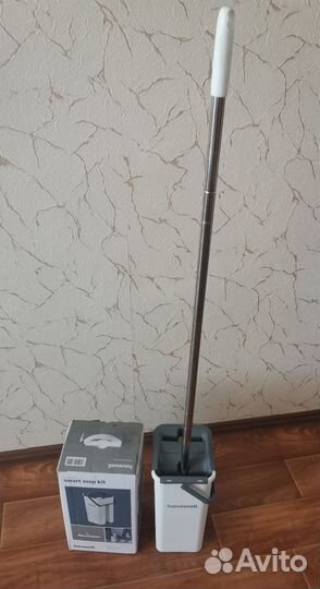 Швабра c отжимом и ведром SMART Mop Hauswell