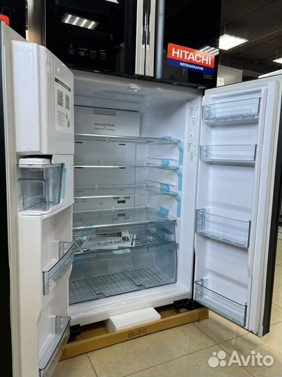 Холодильник многодверный Hitachi R-W 660 PU7 GBK