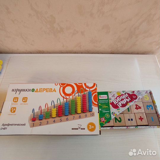 Детские развивающие игрушки