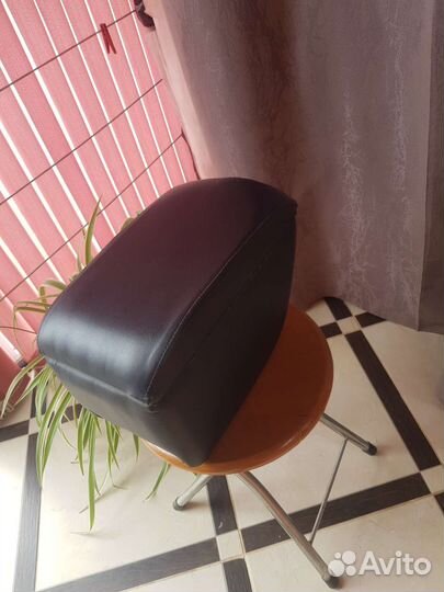 Подлокотник шкода октавия