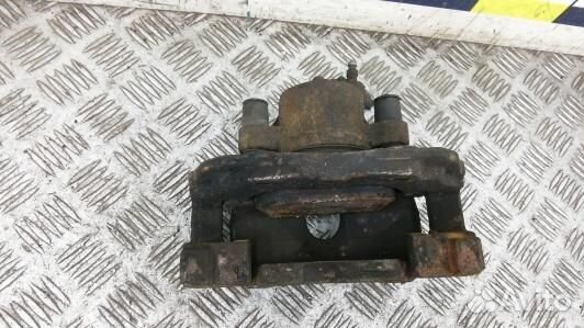 Суппорт тормозной передний правый ford focus 3 (4L