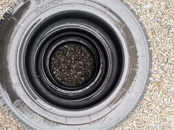 Yokohama 104ZR 175/65 R14 82H