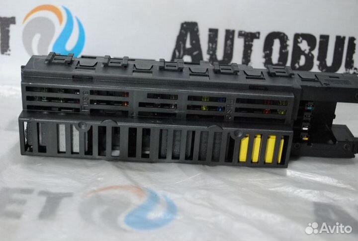 Блок предохранителей салонный Mercedes E W211 Е30