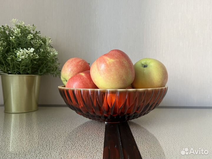 Ваза для фруктов цветное стекло салатник СССР