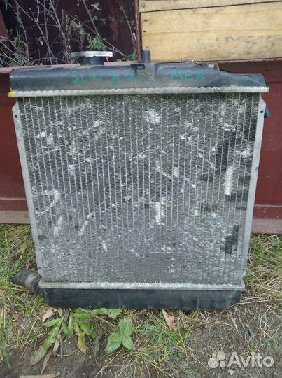 Радиатор с вентилятором mazda demio