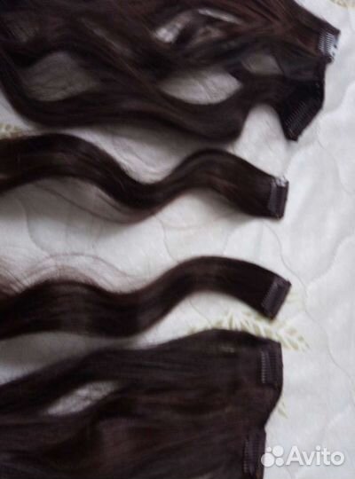 Волосы на заколках