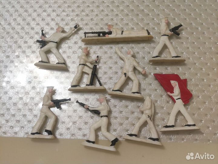 Солдатики пластмассовые СССР