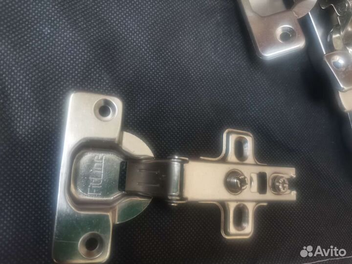 Петли мебельные. Фурнитура