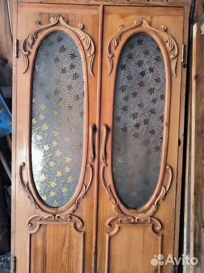 Двери межкомнатные деревянные с коробкой