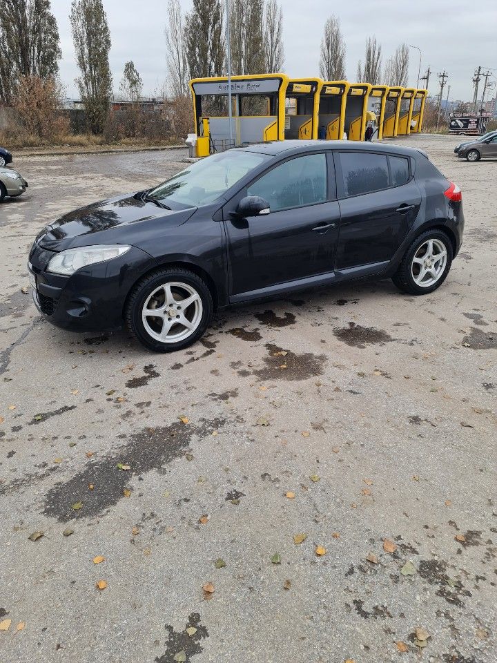 Renault Megane: фото владельца