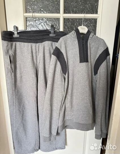 Трикотажный костюм