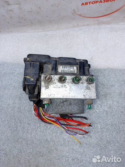 Блок ABS Renault Logan седан 1.4 K7JA710 2009