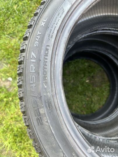 Nokian Tyres Hakkapeliitta 8 225/45 R17