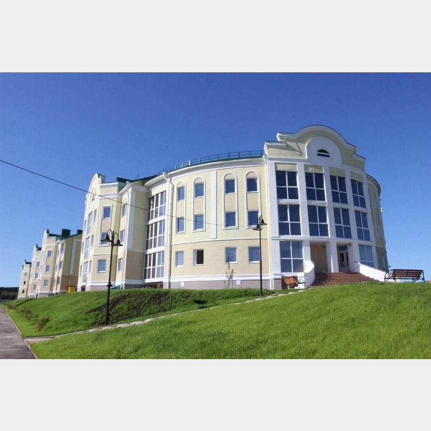 2-к. квартира, 81,1 м², 2/3 эт.