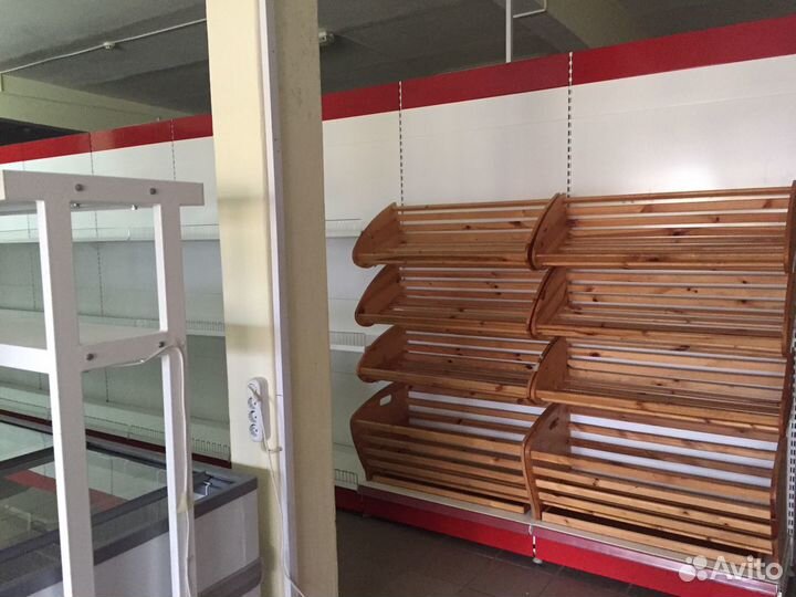 Стелажи, хлебные полки