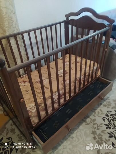 Детская кроватка