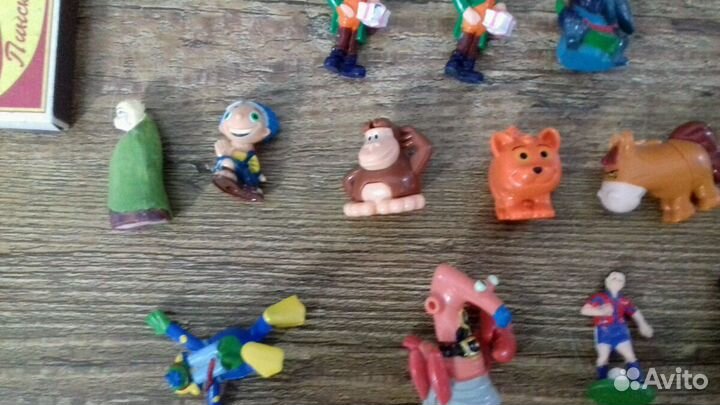 Игрушки из киндерсюрприза