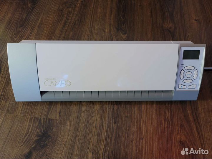 Режущий/рисующий плоттер Cameo Silhouette
