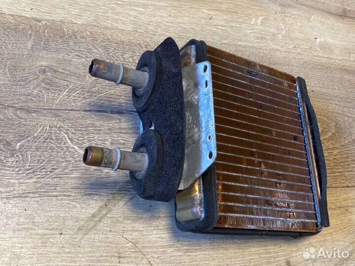 Радиатор печки mazda 323 F