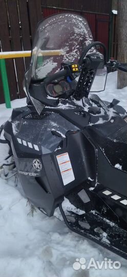 BRP Lynx Commander 600
