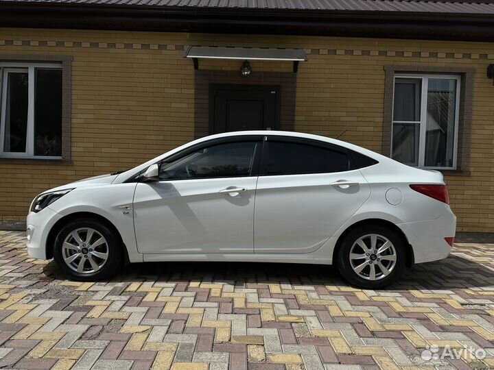 Hyundai Solaris 1.6 AT, 2015, 150 000 км