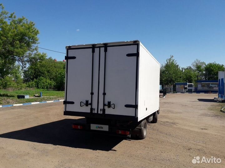 Nissan Cabstar рефрижератор, 2013