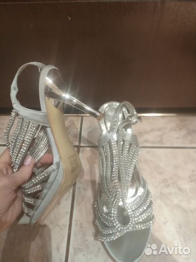 Туфли женские