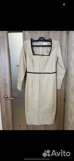 Платье женское 46 новое