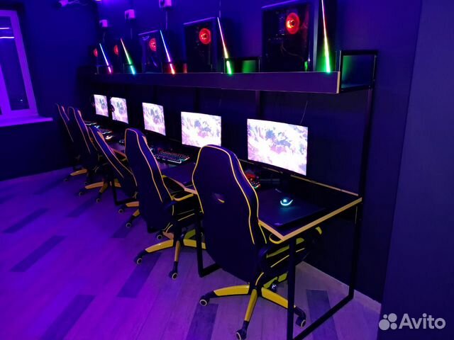 Компьютерные столы