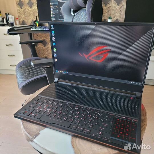 Asus GX531/ i7-9750H/ RTX 2070/ 240Hz/ssd1000gb