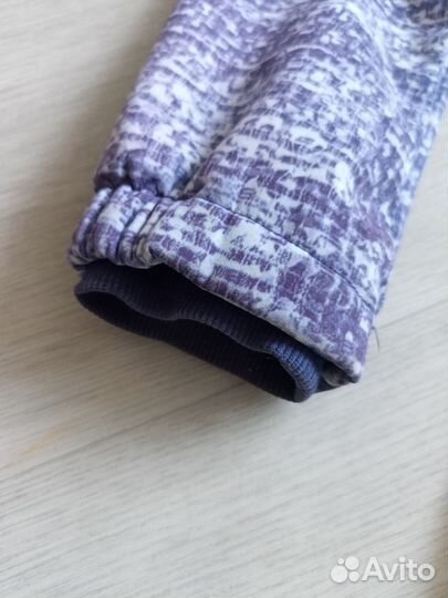 Лёгкая курточка на флисе 116