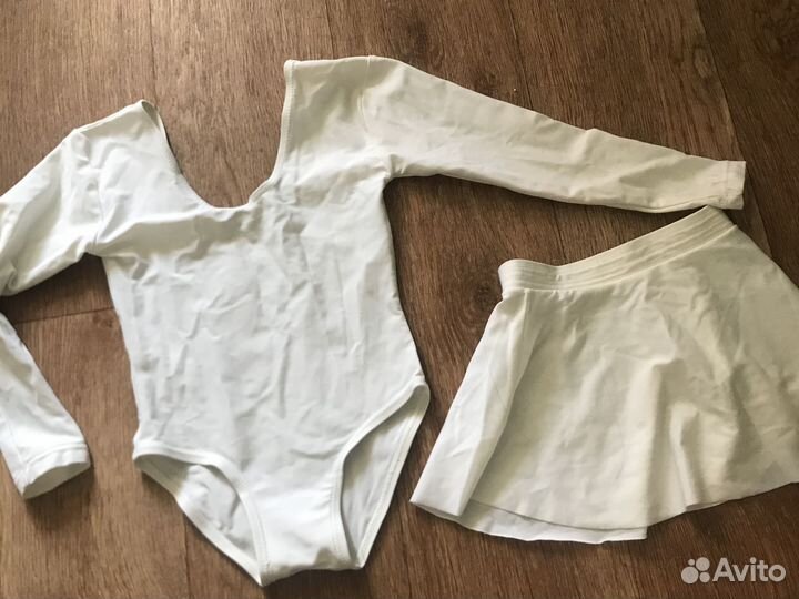 Гимнастические купальники, балетки, юбка