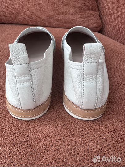 Слипоны женские