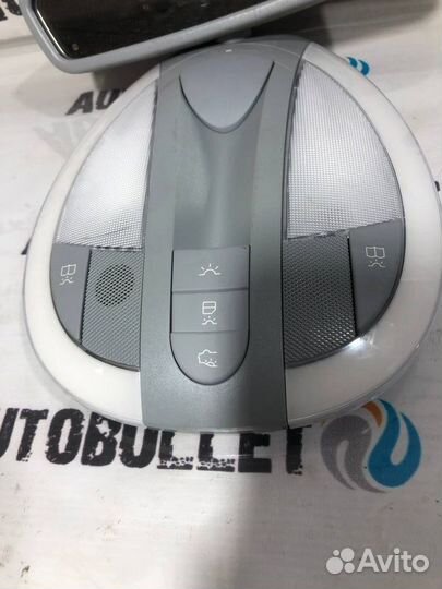 Плафон подсветки салона Mercedes E W211 M