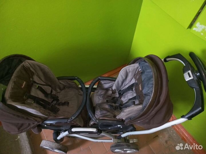 Коляска для двойни pegg perego
