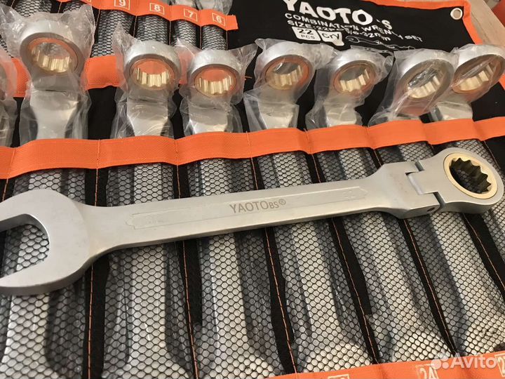 Набор шарнирных ключей с храповым механизмом