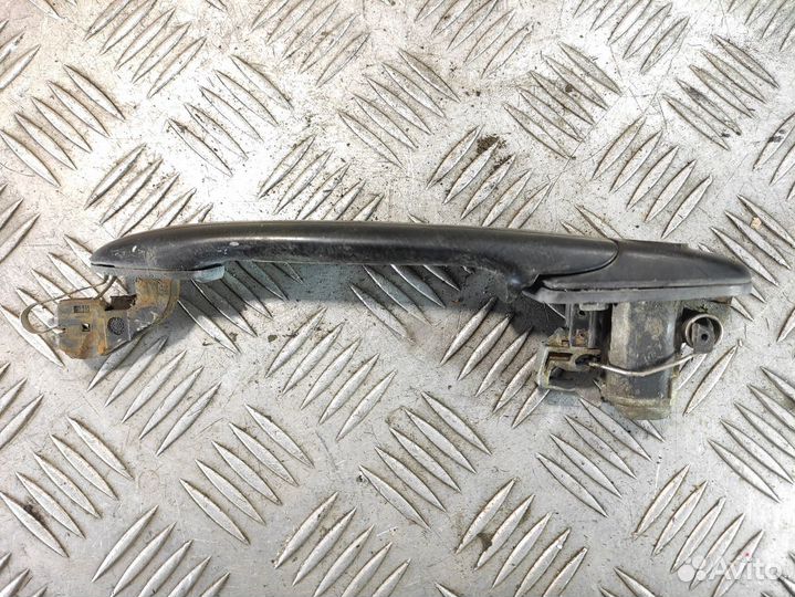 Ручка двери передней левой Volkswagen Polo 1994-19