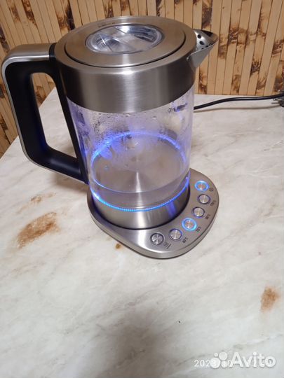 Электрочайник Kitfort кт-622 серебристый