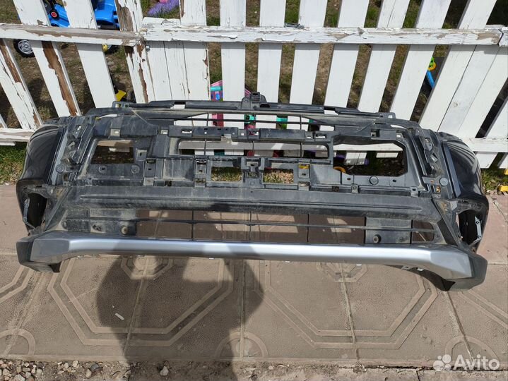 Бампер передний Mitsubishi Outlander 3 2018+