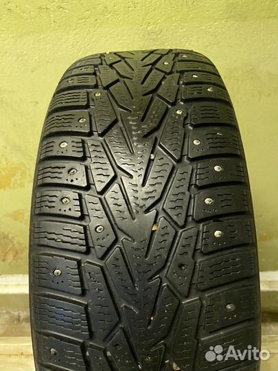 Nokian Tyres Hakkapeliitta 7 215/65 R16 T