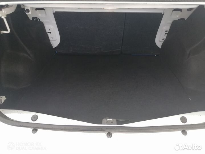 Renault Logan 1.6 AT, 2017, 92 400 км