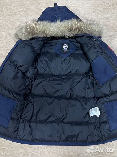 Пуховик canada goose