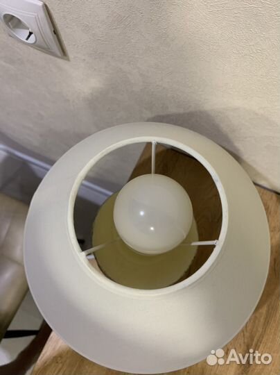 Лампа настольная