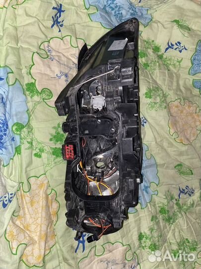 Фара Volvo XC 70 s80