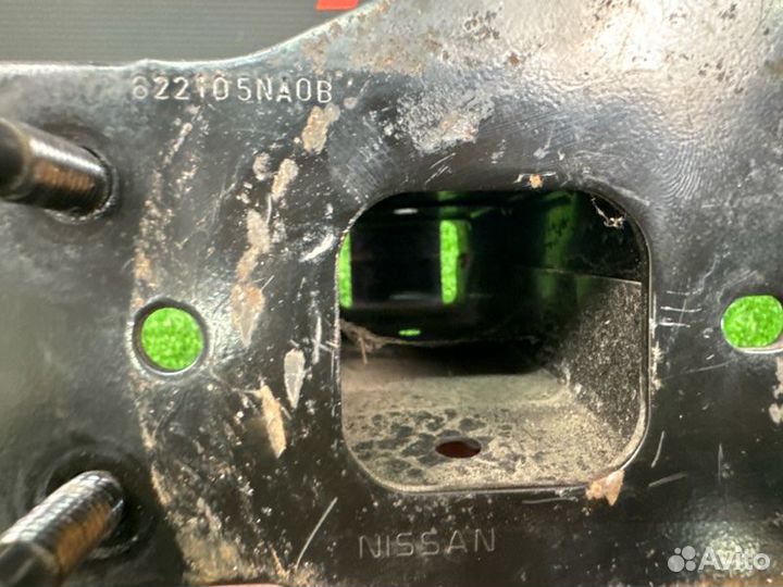 Кронштейн кузова правый Infiniti Qx50 J55 2.0