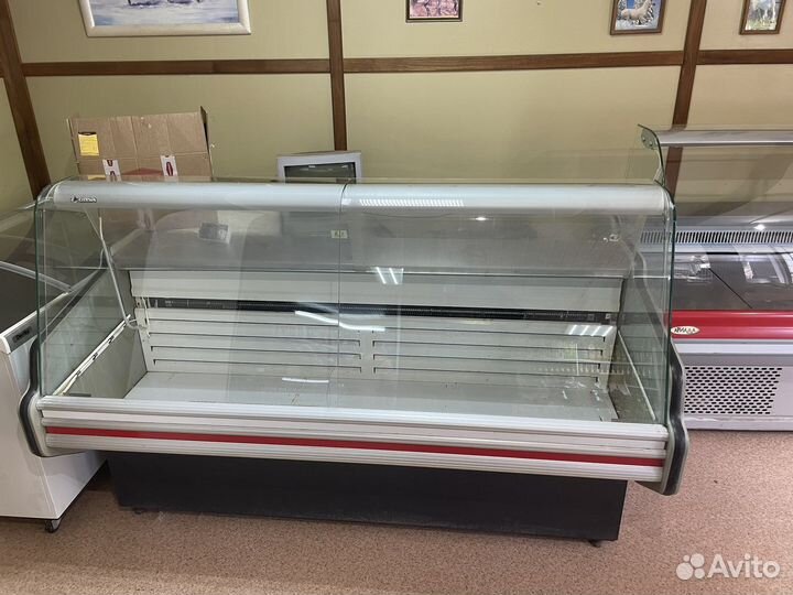 Морозильная витрина