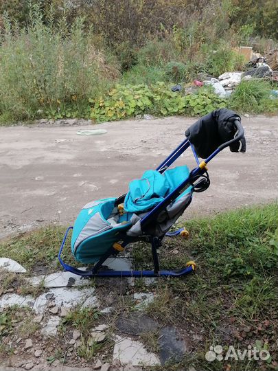 Снегокат с ручкой и колесами