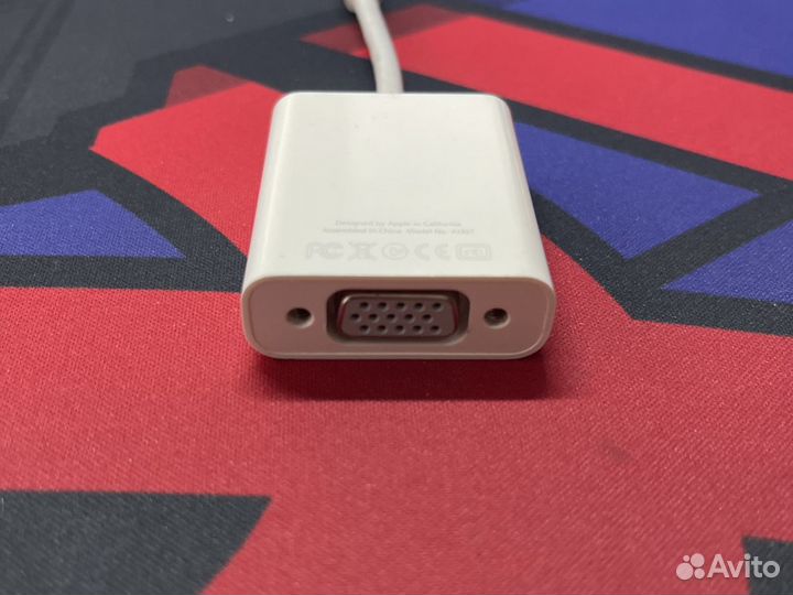 Адаптер с VGA на Mini DisplayPort (A1307)